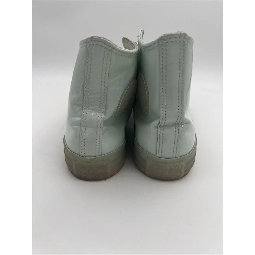 Converse Chuck Taylor All‎ Star High Women's 7.5 Patent Leather Baby Blue Shoes